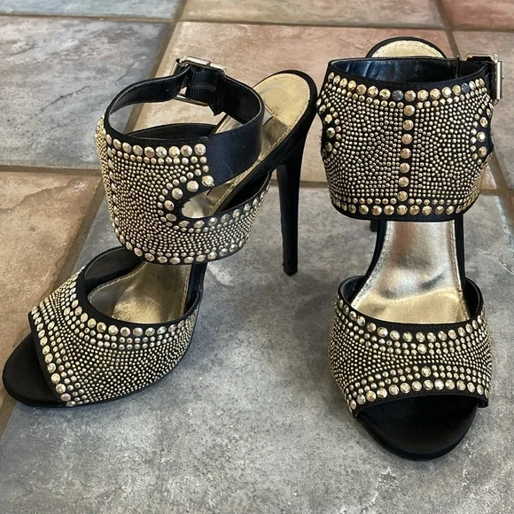 Steve Madden Haile Heeled Gold Studded Sandals 8.5 - Picture 2 of 9